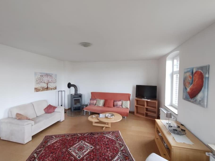 Ferienwohnung Mit Weserblick Und Kamin Hessisch Oldendorf Exterior foto